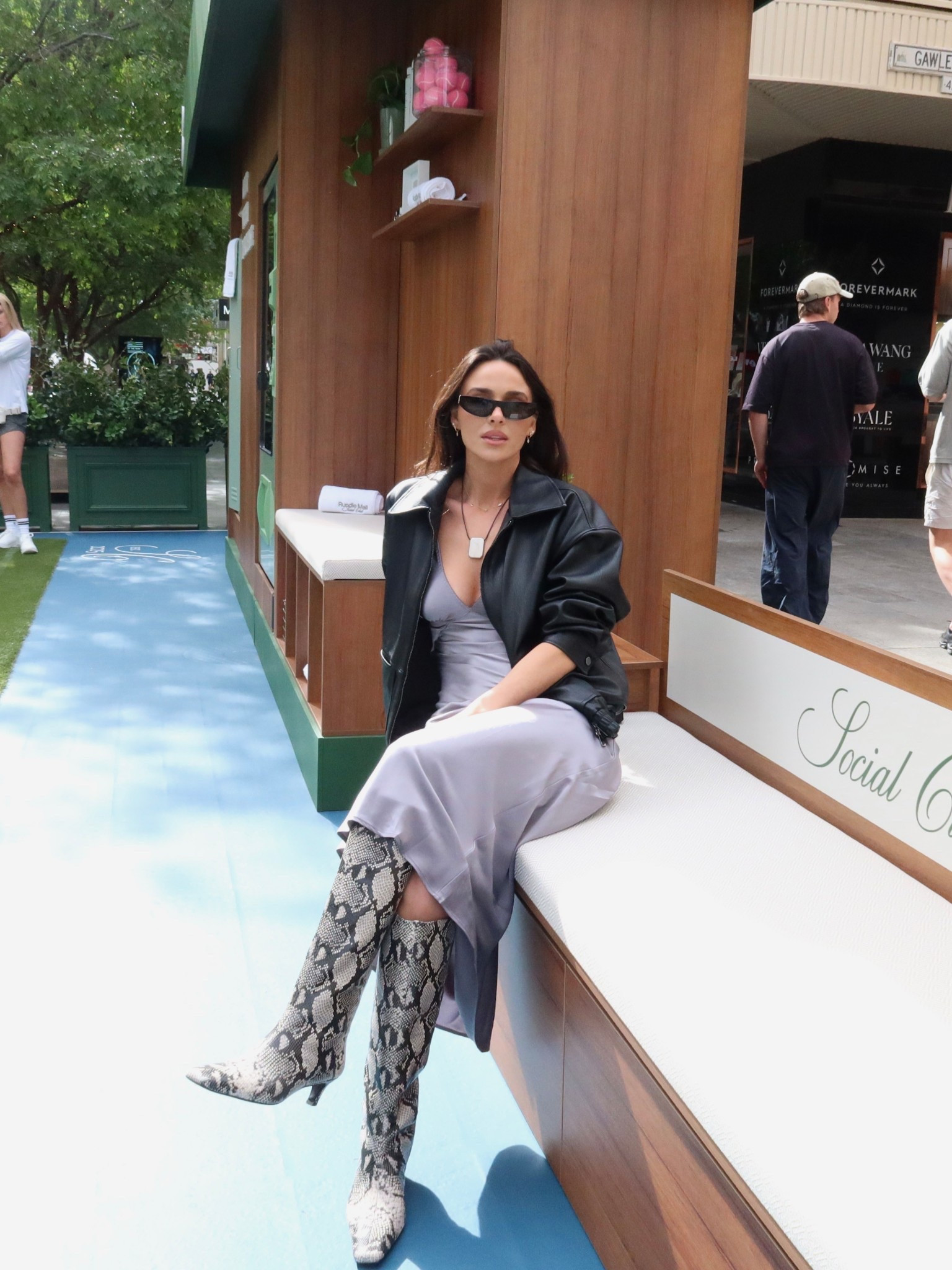 What I wore to fashion week. Adore this jacket and boots! 

#LTKstyletip #LTKaustralia #LTKbeauty