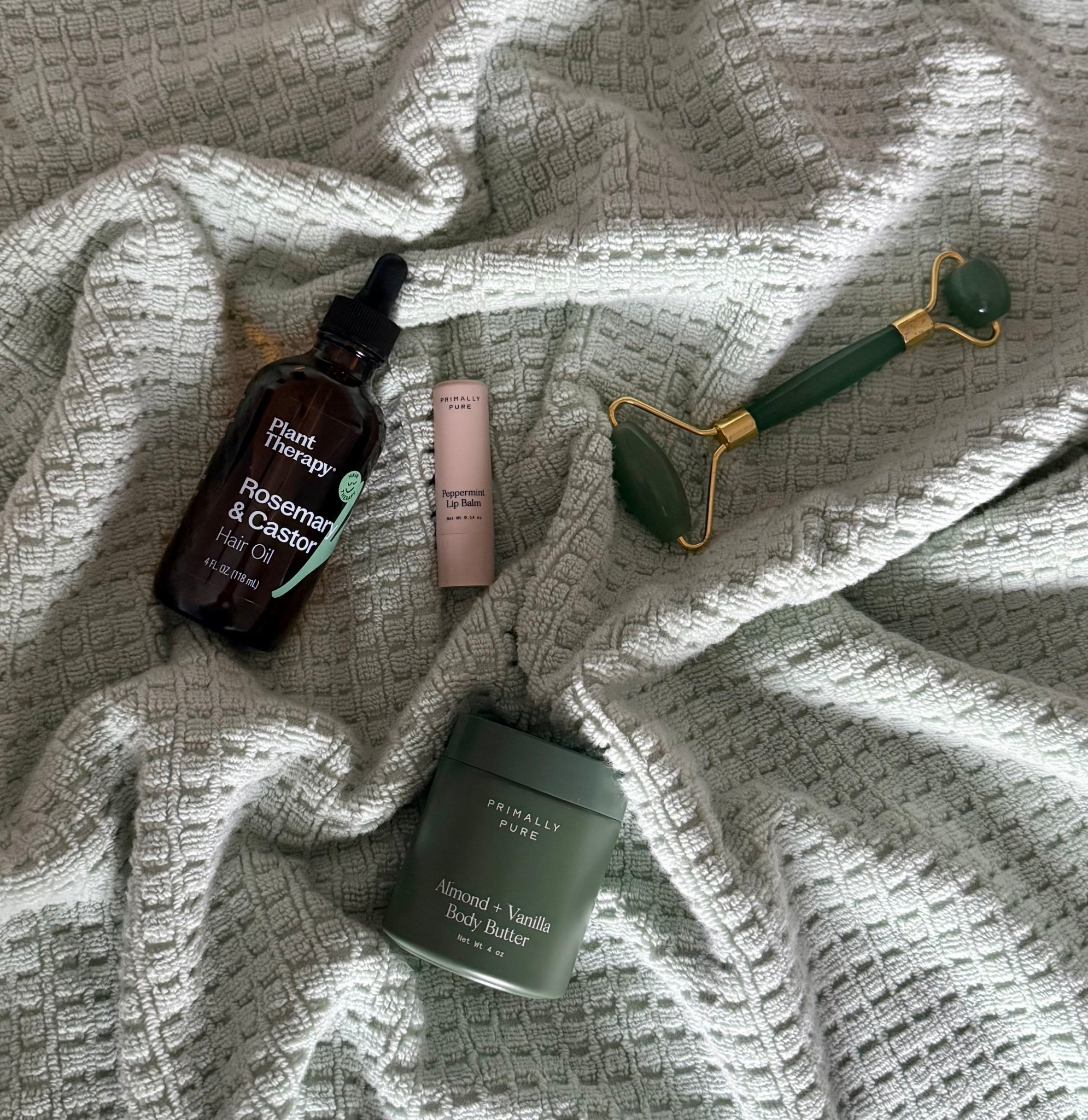 Self-Care Sunday Essentials 🧖‍♀️
My go-to cozy ritual: a soft knit towel, nourishing hair oil, hydrating chapstick, a cooling jade roller, and rich body butter for the ultimate glow-up. Perfect for a little “me time” reset 💆‍♀️✨ #SelfCareSunday #BeautyRoutine #SkincareFavorites #SundayVibes

#LTKBeauty #LTKgrwm #LTKselfcare #LTKdayinmylife