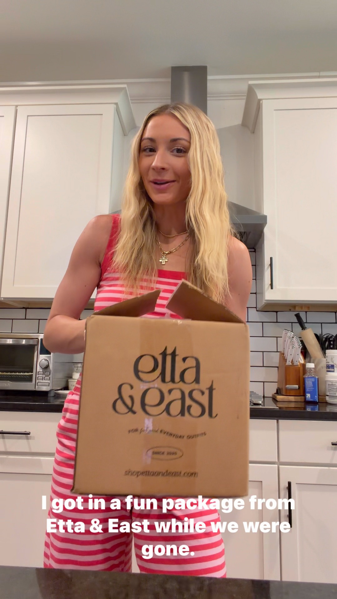 The cutest hat from Etta + East!!! Use code CASEY15 to save 🤩

#LTKU #LTKSeasonal #LTKstorytime