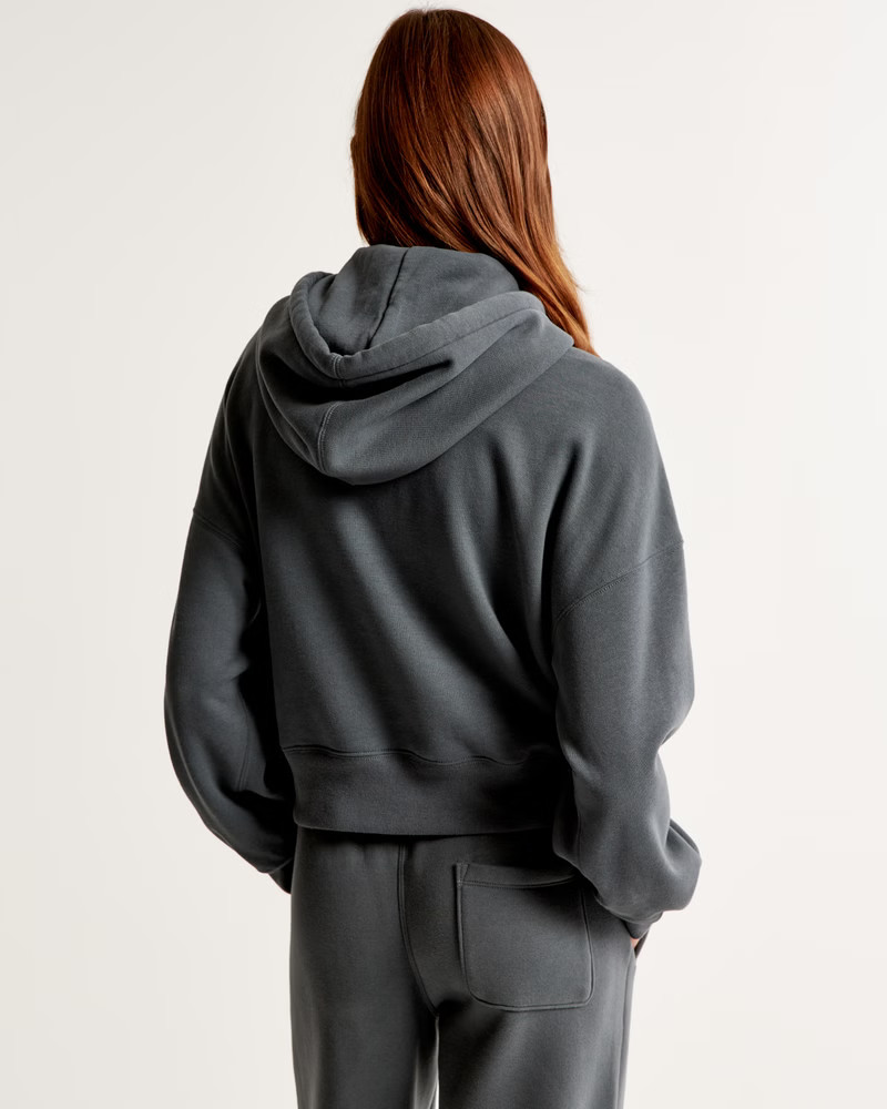 Essential Sunday Hoodie | Abercrombie & Fitch (US)