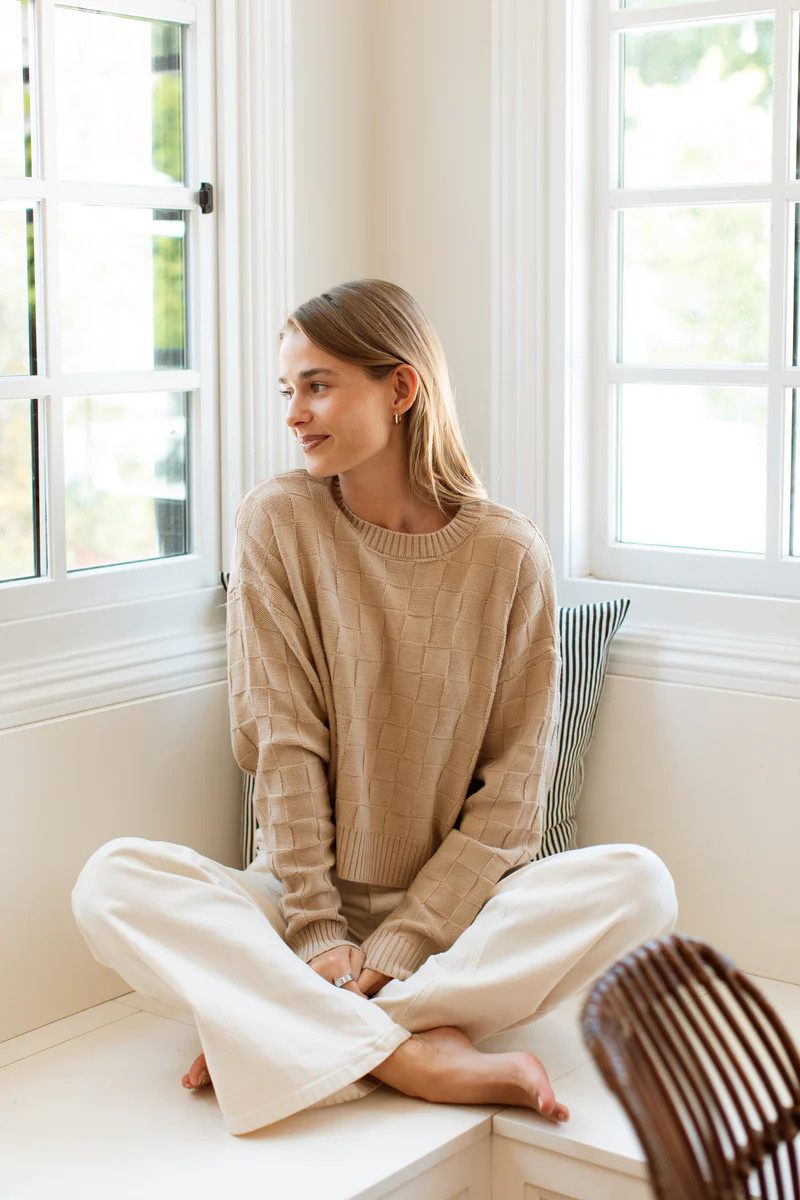 Willow Sweater | Carly Jean Los Angeles
