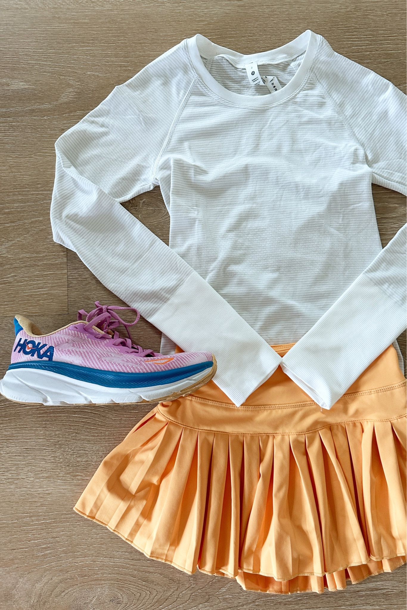 Ootd

* wearing an XS in the skirt.

#LTKBacktoSchool #LTKfamily
