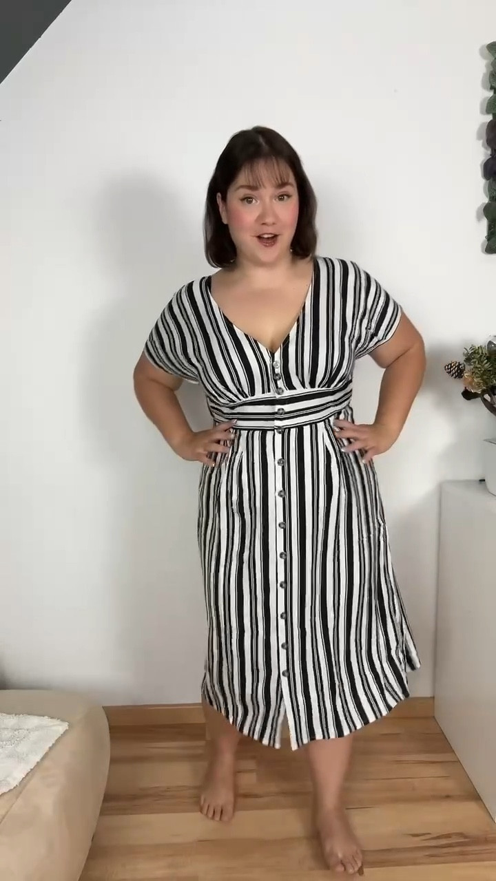 Ich trage hier Größe 44/46

#LTKplussize #LTKeurope #LTKcurves