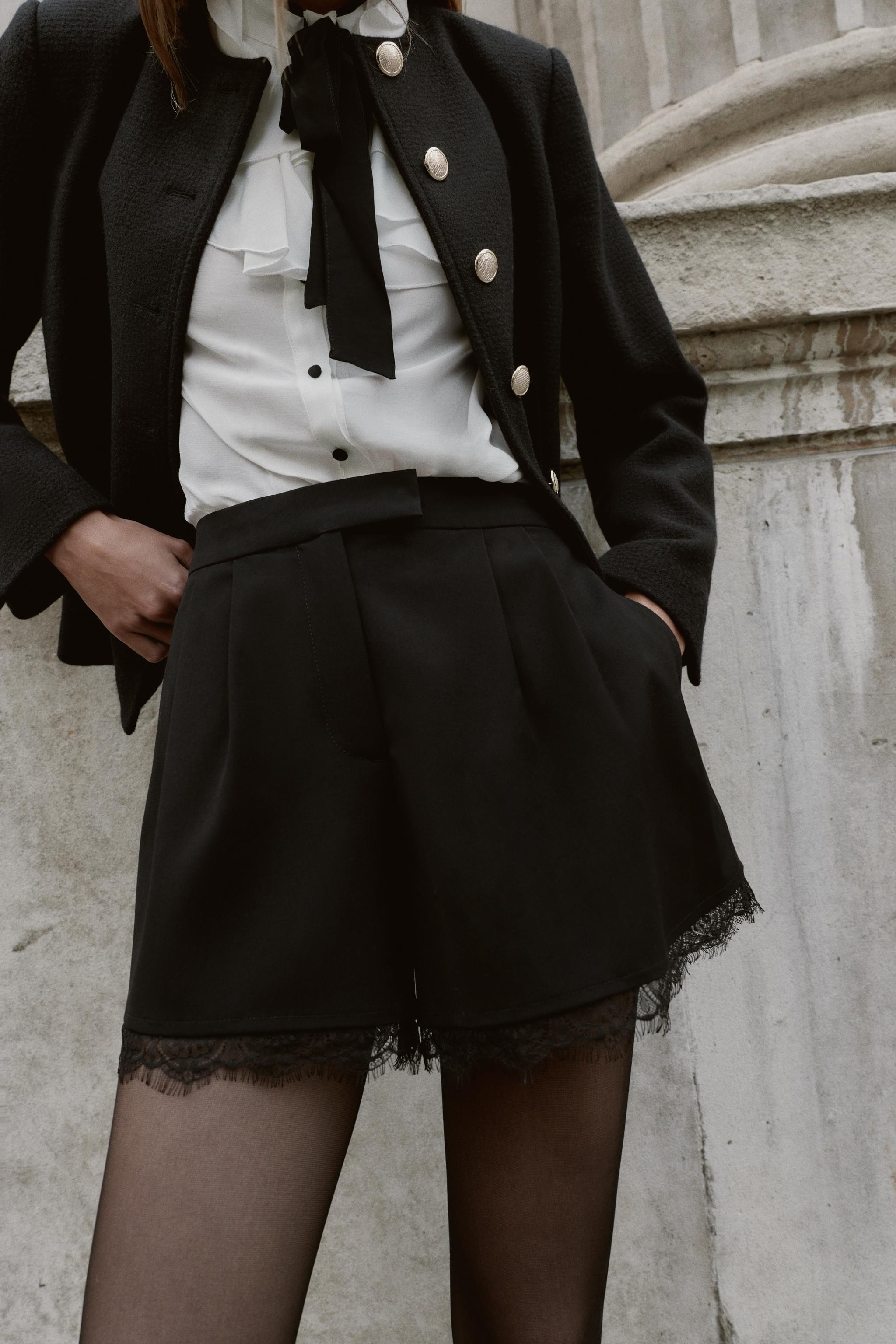 LACE TRIM SHORTS | Zara US