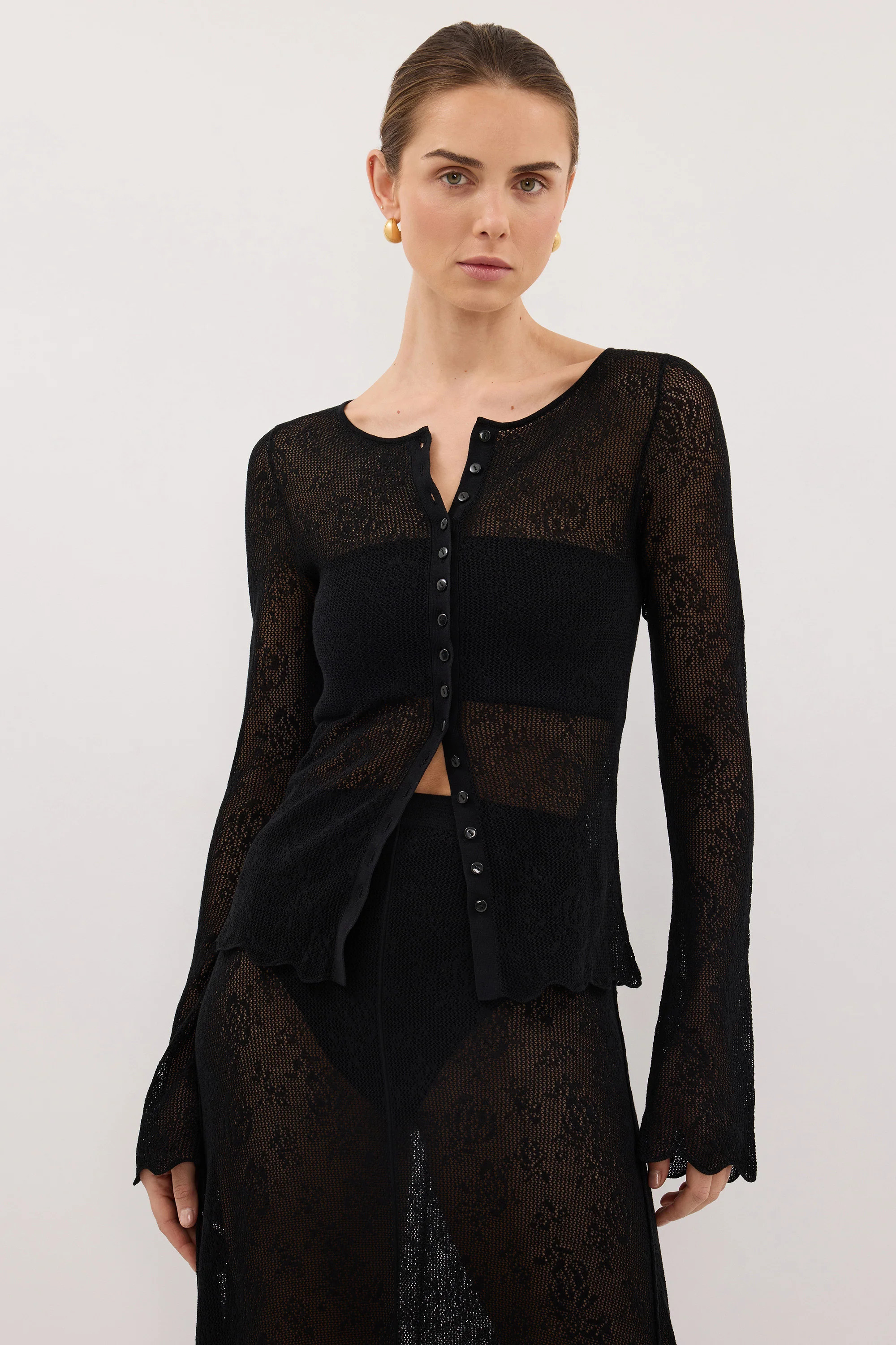 DELIA BLACK LACE BUTTON FRONT TOP | DISSH