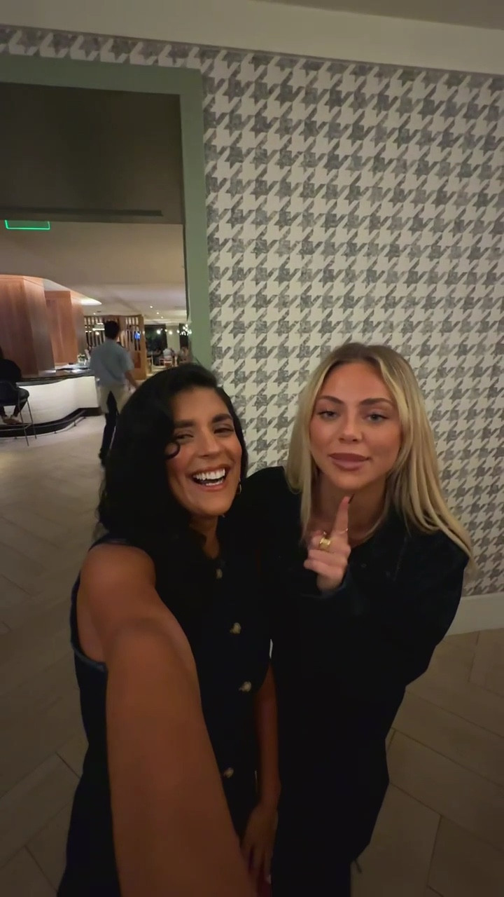 Ran into Liv at the LTKCon welcome party! 🤗

#LTKCon #LTKParties #LTKStyleTip