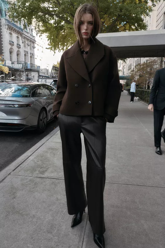 DOUBLE-BREASTED SHORT COAT | Zara UK