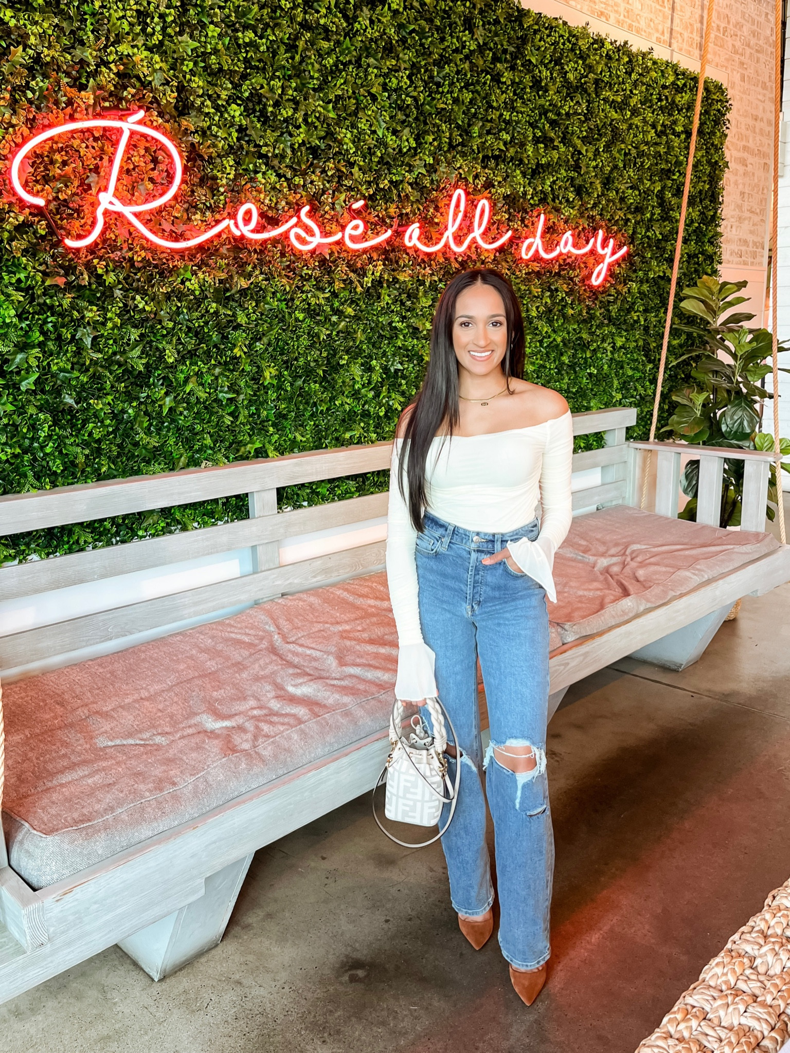Jeans 30% off $17
Wearing 00

#LTKstyletip #LTKsalealert #LTKunder50
