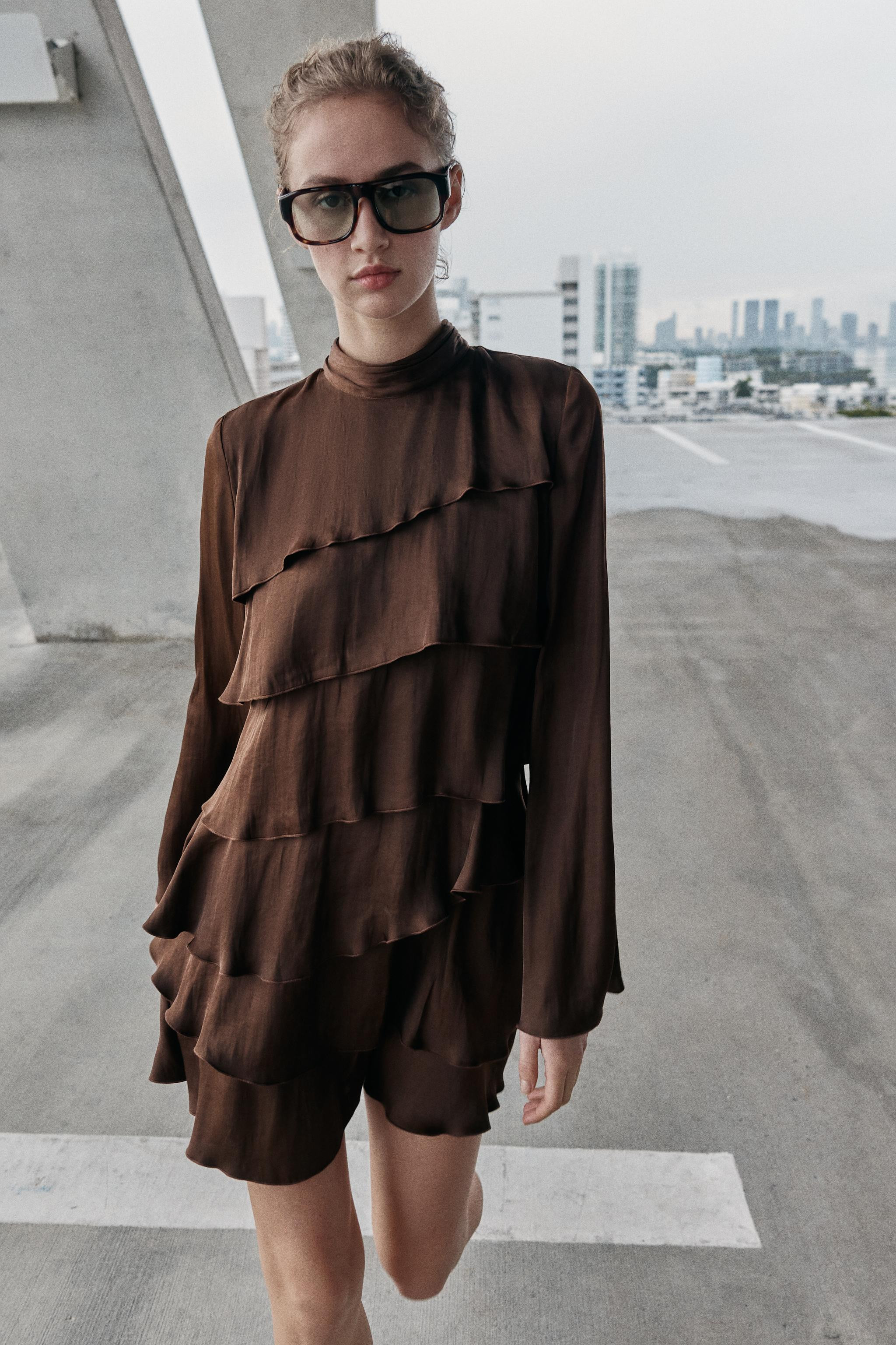 SATIN EFFECT RUFFLED SHORT DRESS | Zara US