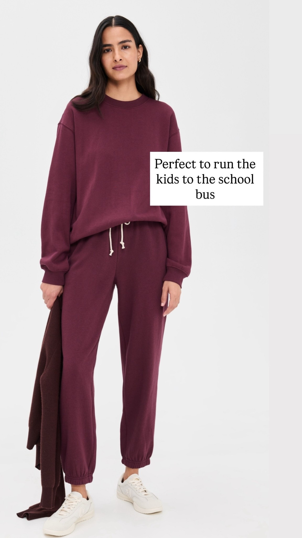 Athleisure outfit, errands outfit, casual holiday outfit 

#LTKHoliday #LTKFindsUnder100 #LTKStyleTip