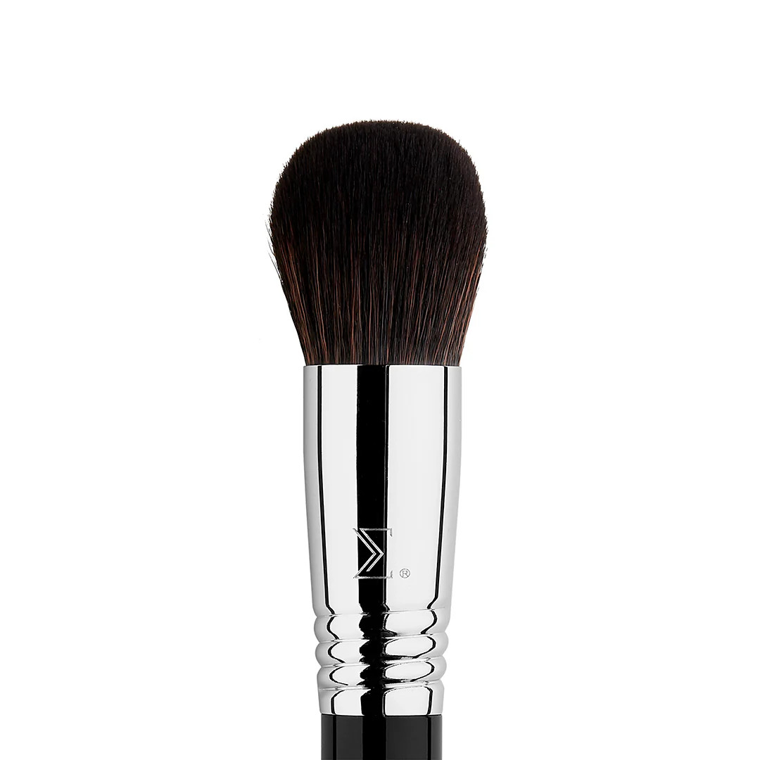 F85 AIRBRUSH KABUKI™ BRUSH | Sigma Beauty
