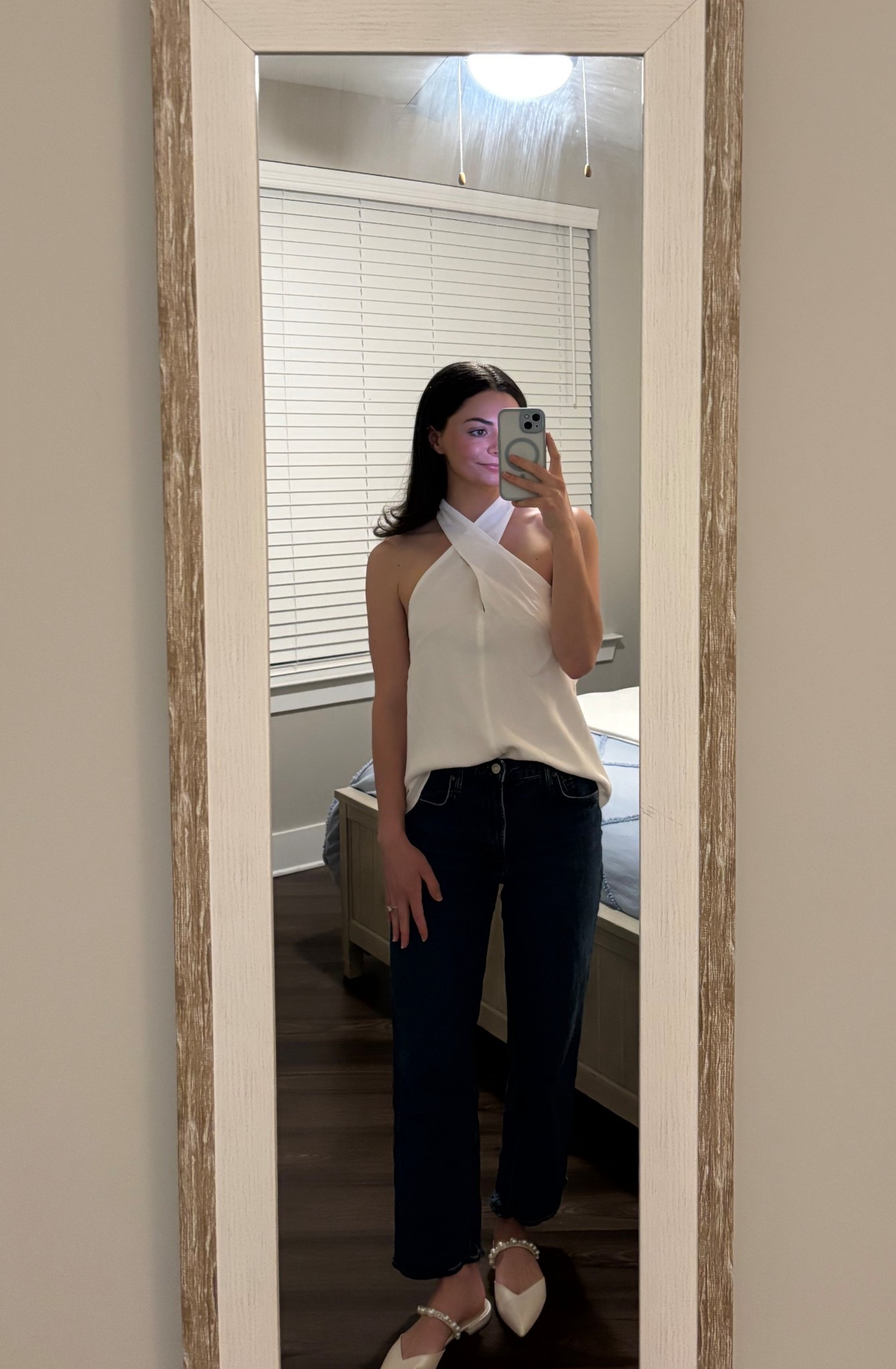 Classy, easy capsule wardrobe date night fit!

#LTKgrwm #LTKdayinmylife #LTKootd