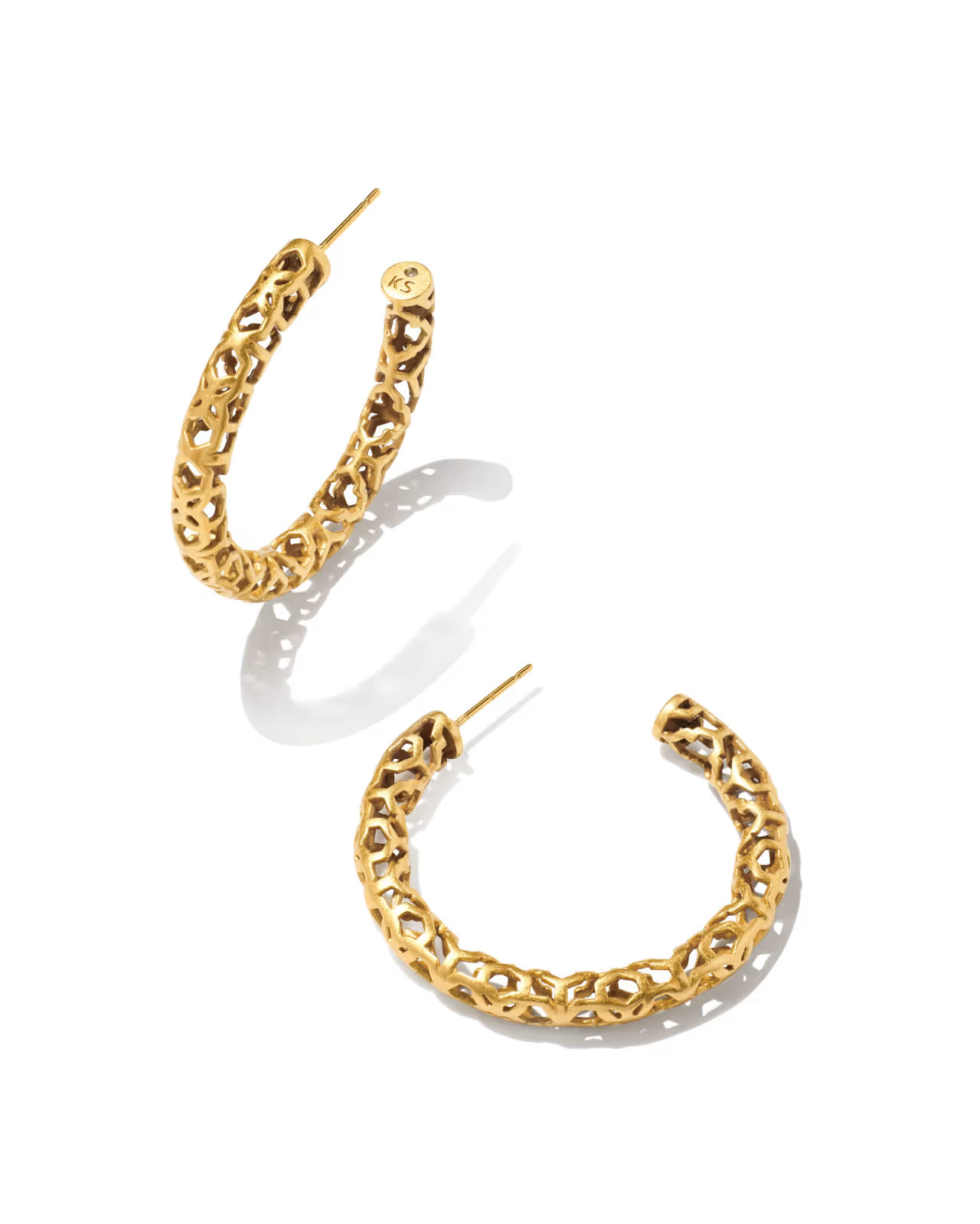 Maggie Small Hoop Earrings in Gold Filigree | Kendra Scott | Kendra Scott