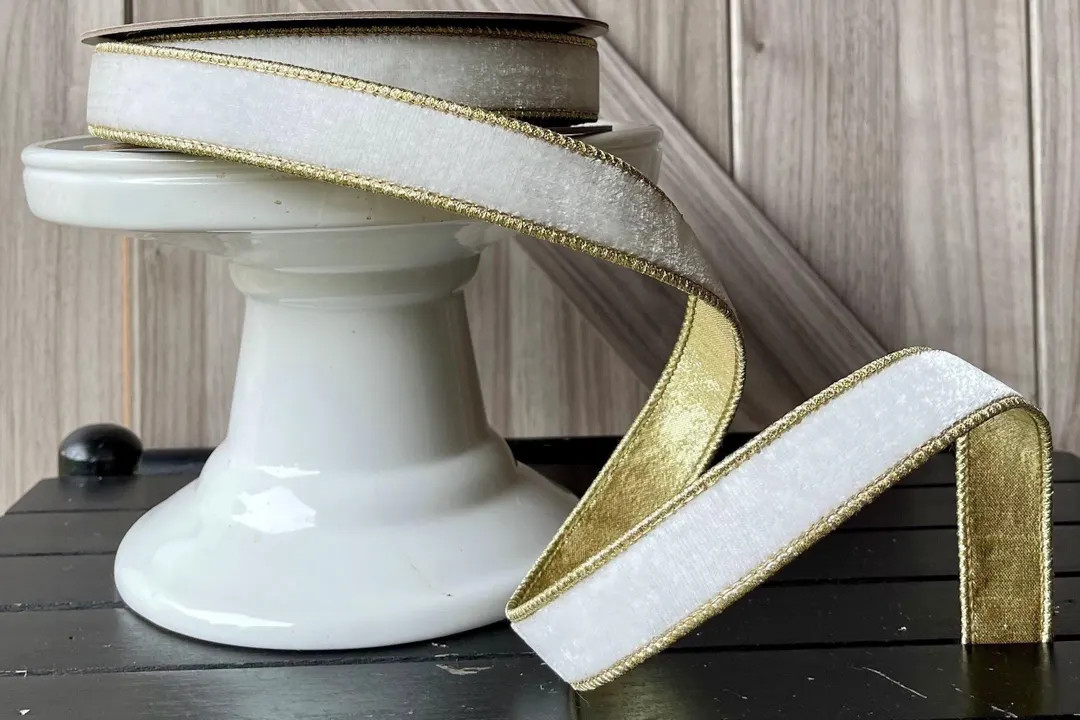 Winter White Lush Velvet Light Gold Metallic Fused Back D Stevens Wired Ribbon, 1 Inch, 10 Yards,... | Etsy (US)