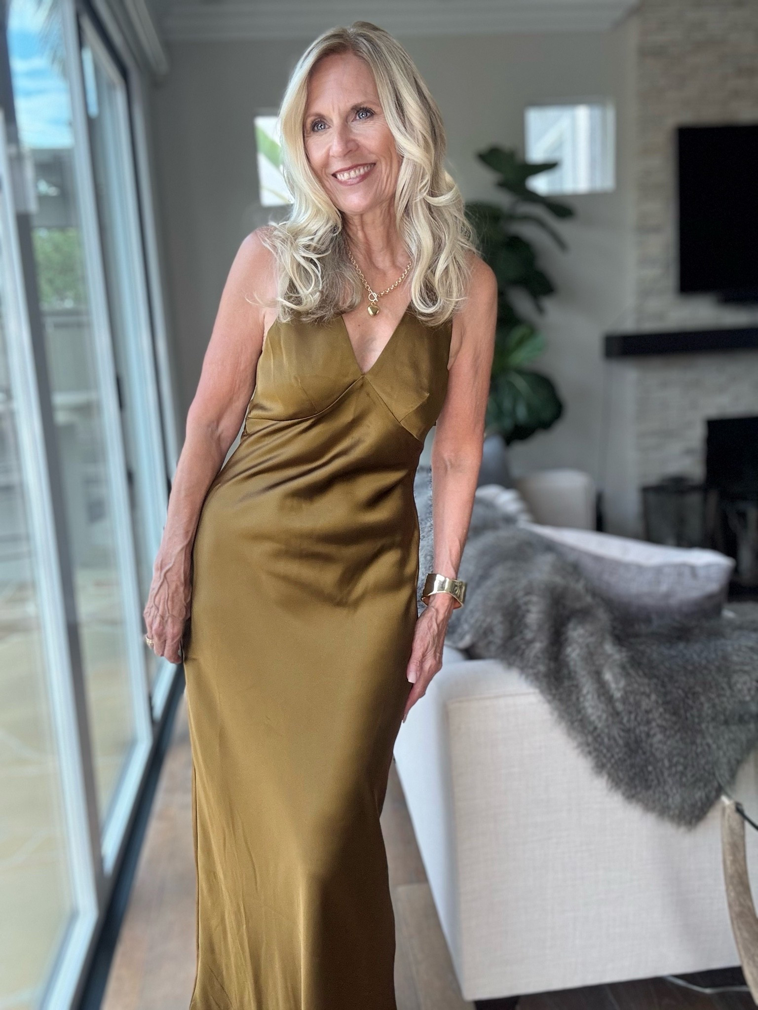 You are going to love these trending colors for Fall.

These delicious colors are my favorite three.

Green Envy - Love how edgy this color is in anything.

Real Mahogany - The browner version of burgundy.

Burnt Olive - This is one color you just might want to own.

Follow me for more 50+ style inspiration.

#LTKootd #LTKOver40