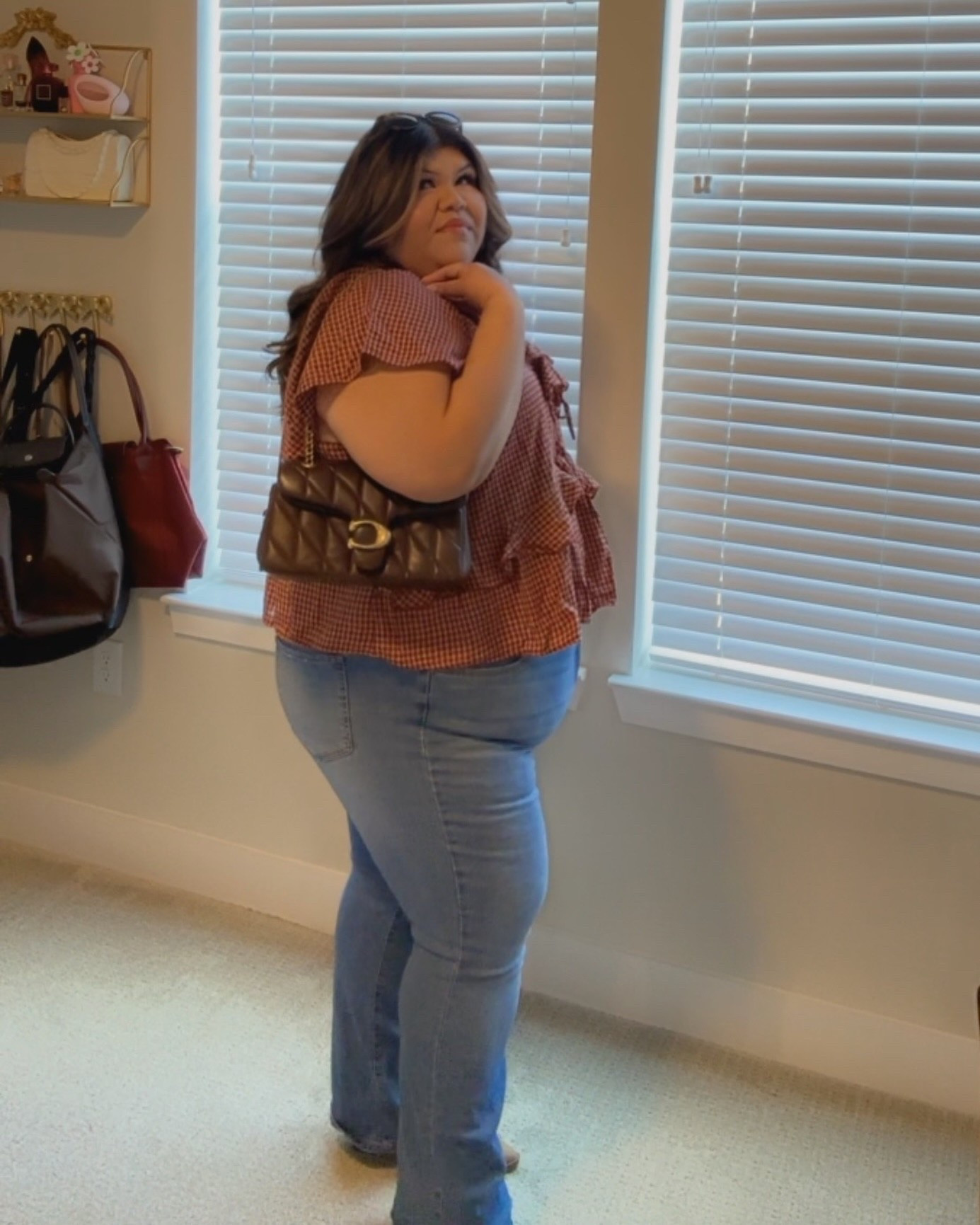 Take your time taking mineeeeeeeee,

#LTKPlusSize