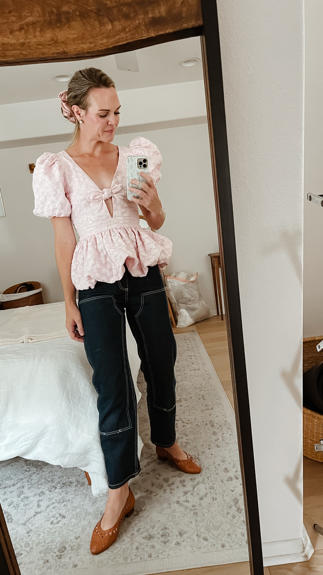 OOTD 💕
Top runs TTS, wearing a small/US4/DE8
Jeans are Rudy Jude
Flats only come on full sizes so I sized up 1/2 size. 

#LTKSeasonal #LTKOver40