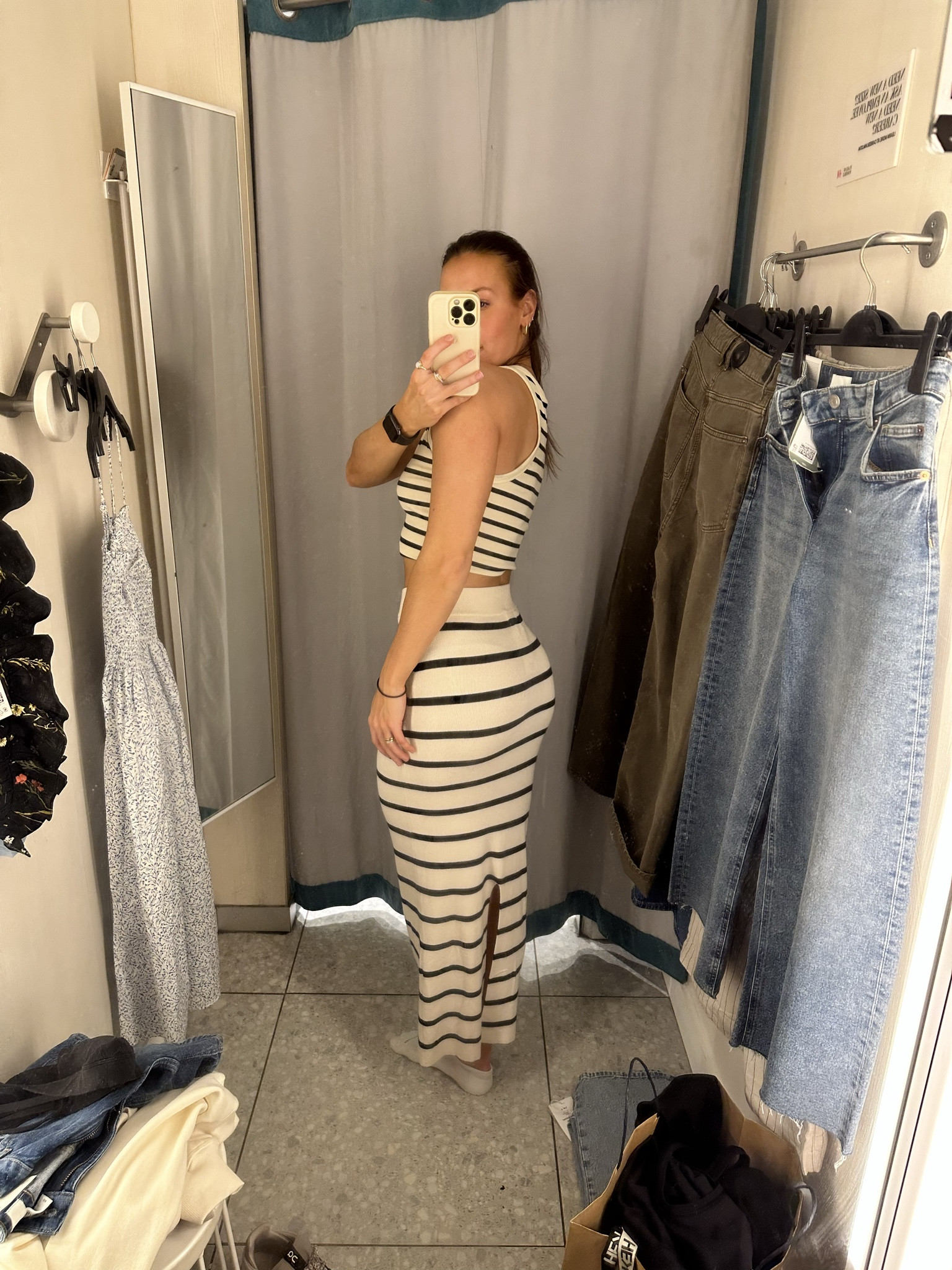 Everything about this H&M set is 👏🏼👏🏼👏🏼👏🏼👏🏼 

Ready for a beach vacay.

#LTKfindsunder50 #LTKSpringSale #LTKtravel