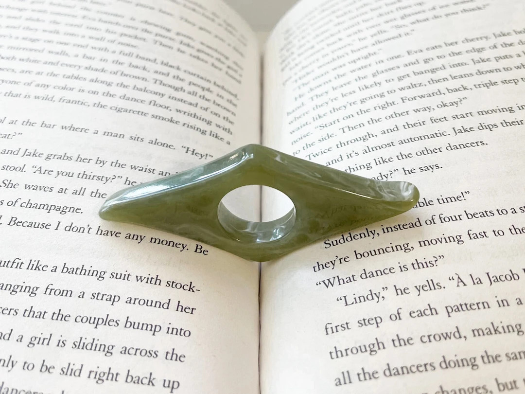 PAGE HOLDERS for books, RESIN Jade Rose Quartz, Lightweight, Thumb Page Holder, Page Spreader Sep... | Etsy (US)