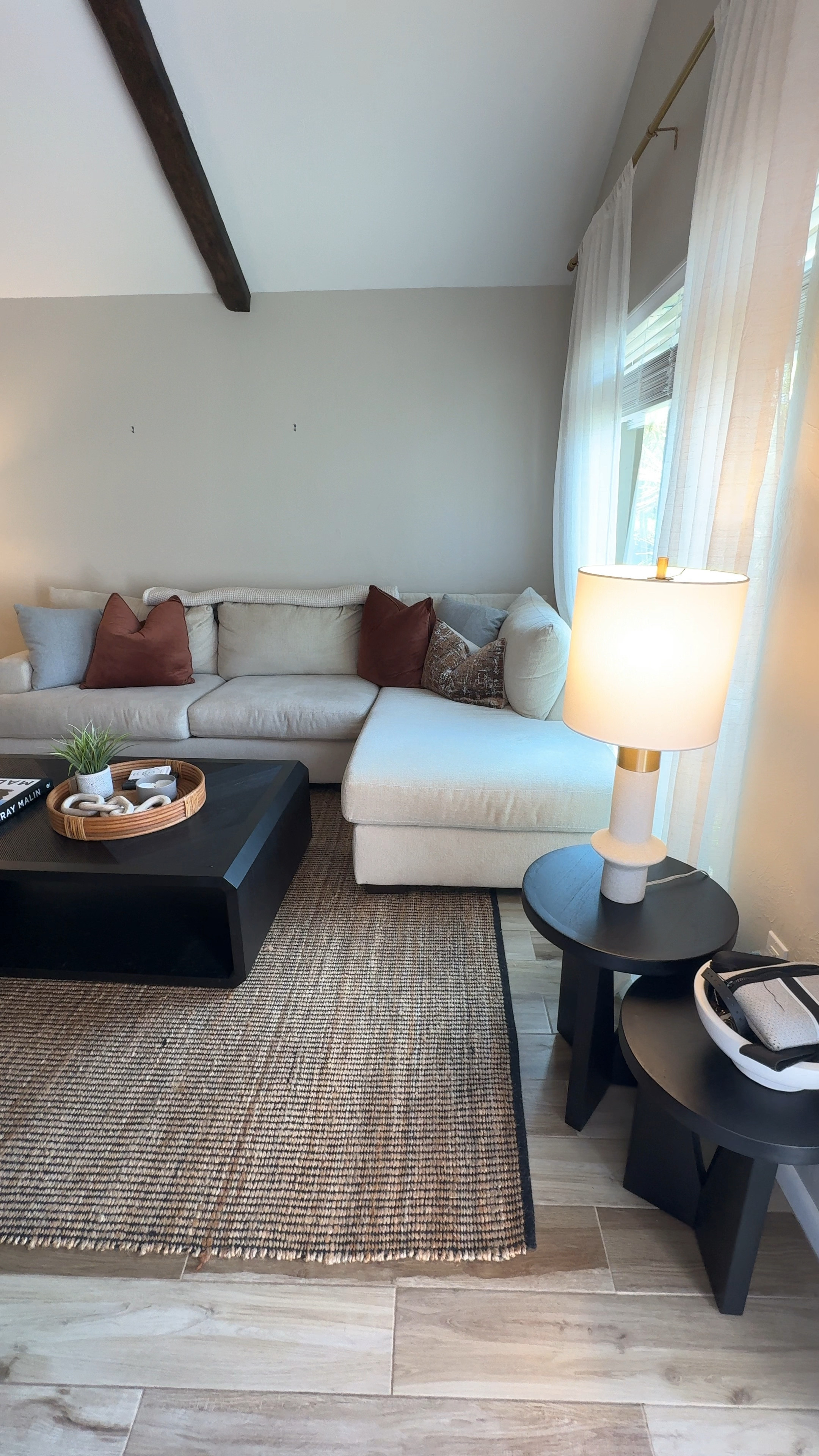 The dreamiest living space 🤩✨

#LTKHome #LTKVideo