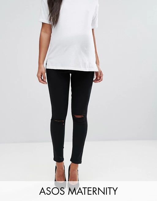 ASOS DESIGN Maternity Ridley skinny jeans in clean black with ripped knees with over the bump waistb | ASOS US