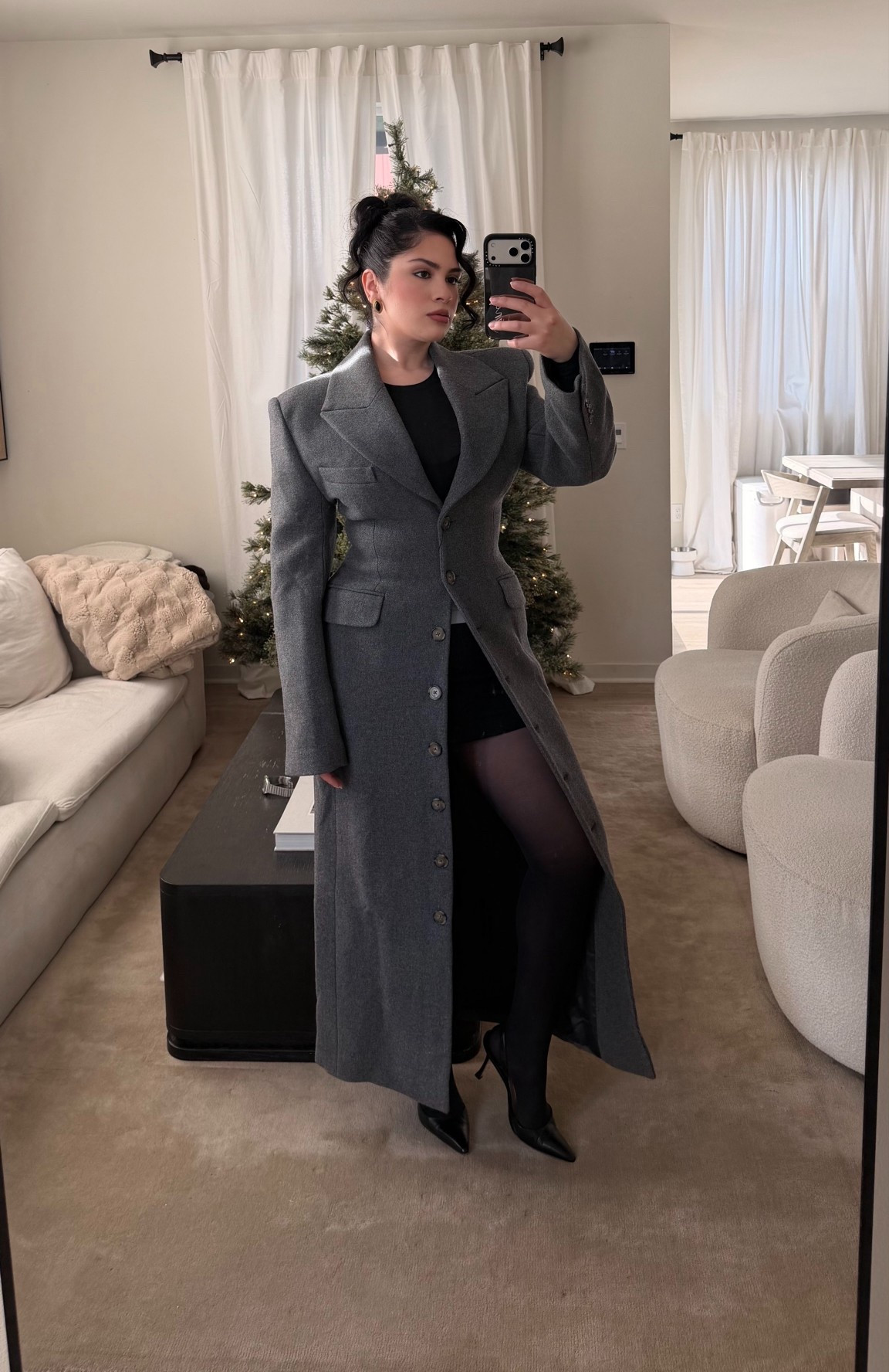 The perfect coat doesn’t exi……😳😘

#LTKHoliday #LTKootd #LTKGiftGuide