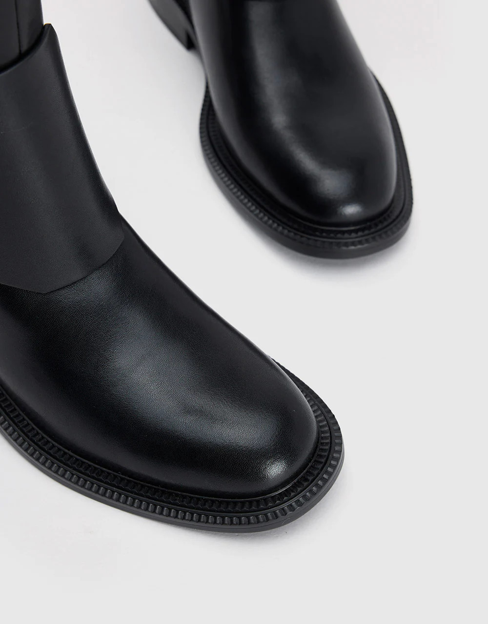 Faux Leather Knee Boots | Urban Revivo