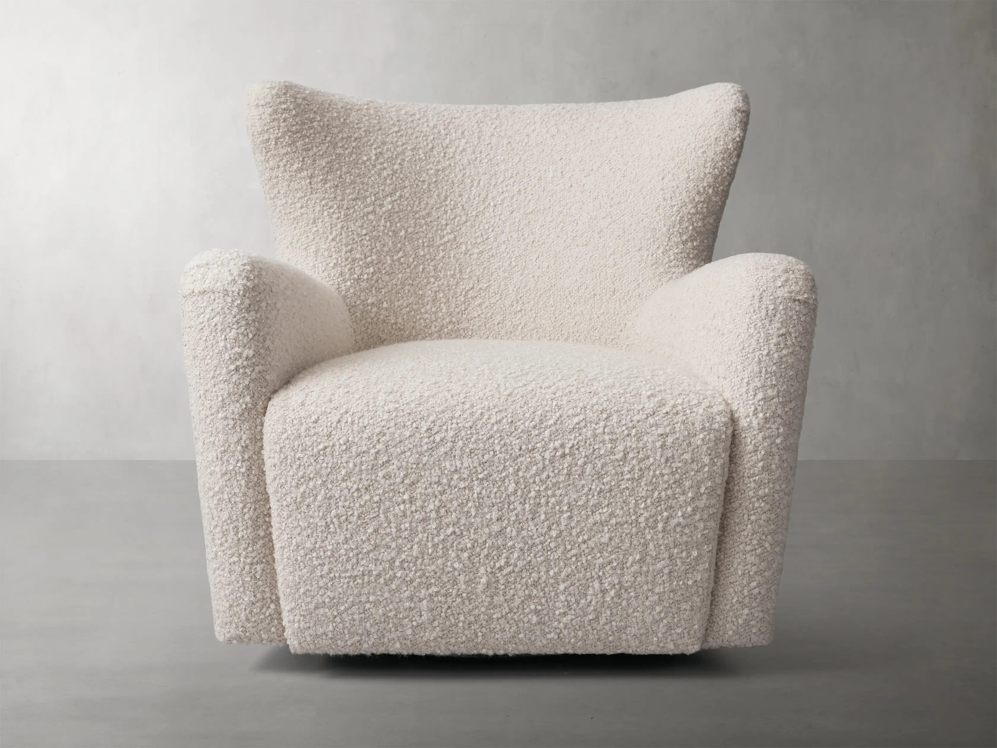 Sasha Swivel Chair | Arhaus