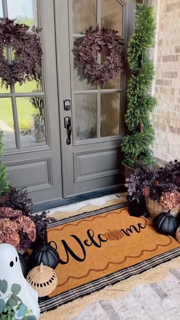 Look at all of these front porch goodies 😍 obsessed with our new Halloween collection!!

#LTKSeasonal #LTKHome