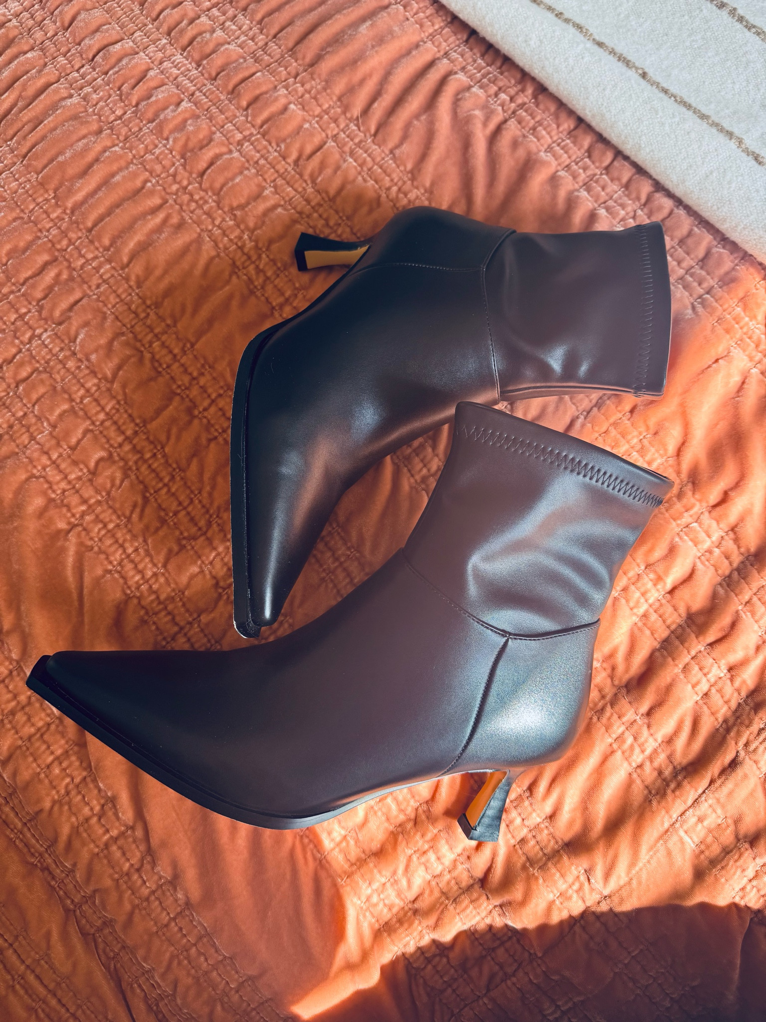 Ordered regular size 

#LTKWatchNow #LTKFindsUnder100 #LTKShoeCrush