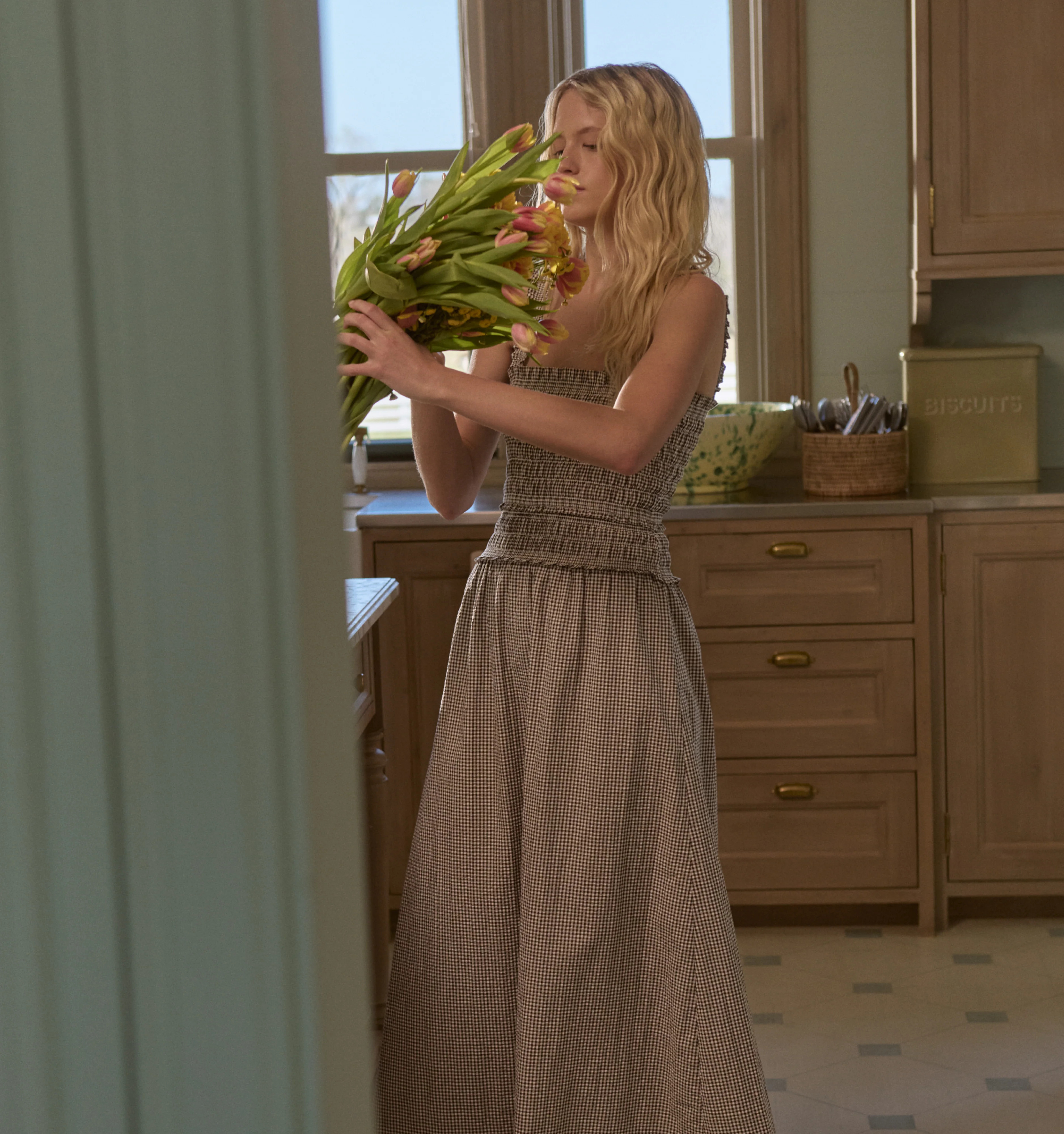 The Azalea Maxi Nap Dress - Chocolate Gingham | Hill House Home US