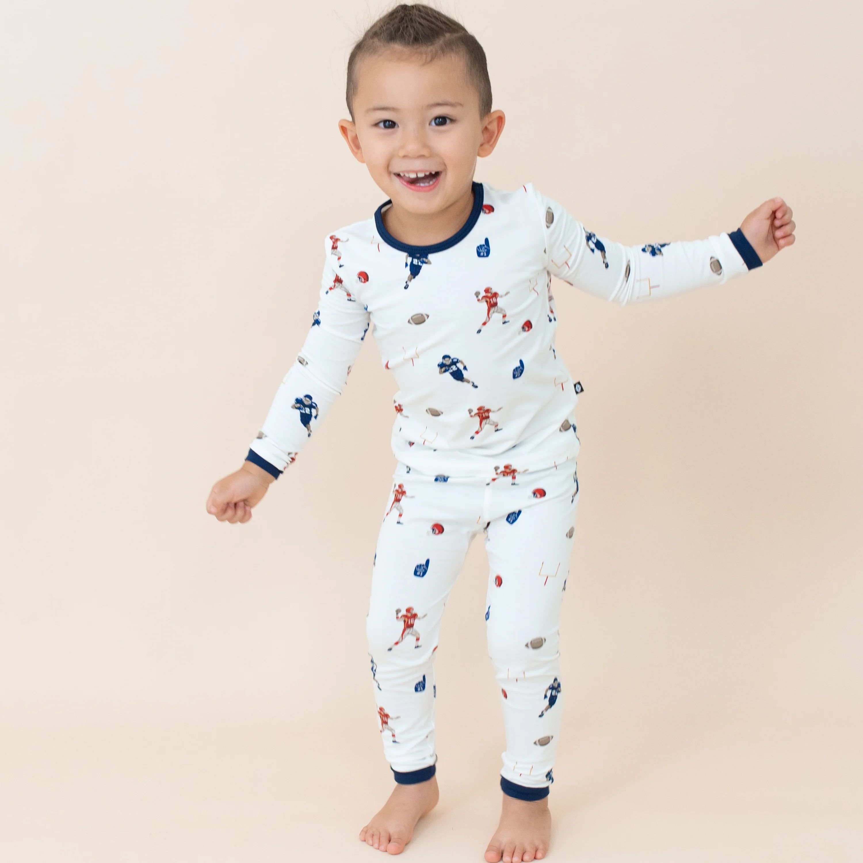 Long Sleeve Pajamas in Football | Kyte BABY