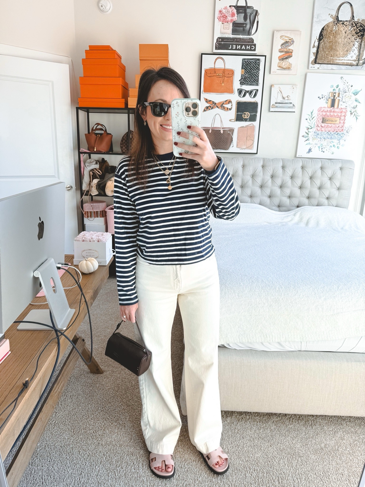 Stripe long sleeve (small), wide leg baggy jeans (25)



#LTKSeasonal #LTKStyleTip #LTKFindsUnder100
