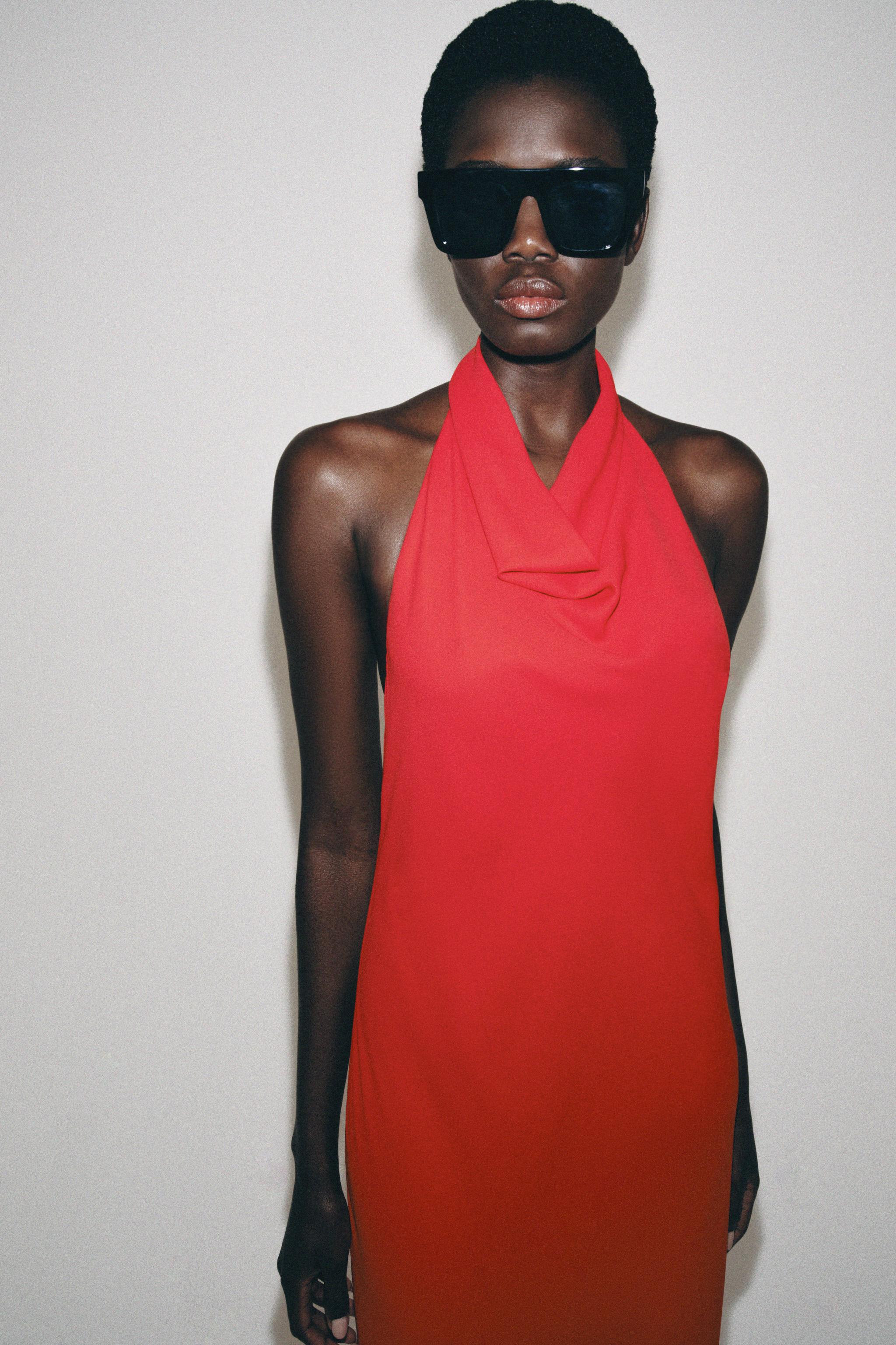Model height: 178 cmZARA WOMAN COLLECTIONMidi dress with a high halter neck and open back. Flared... | Zara UK