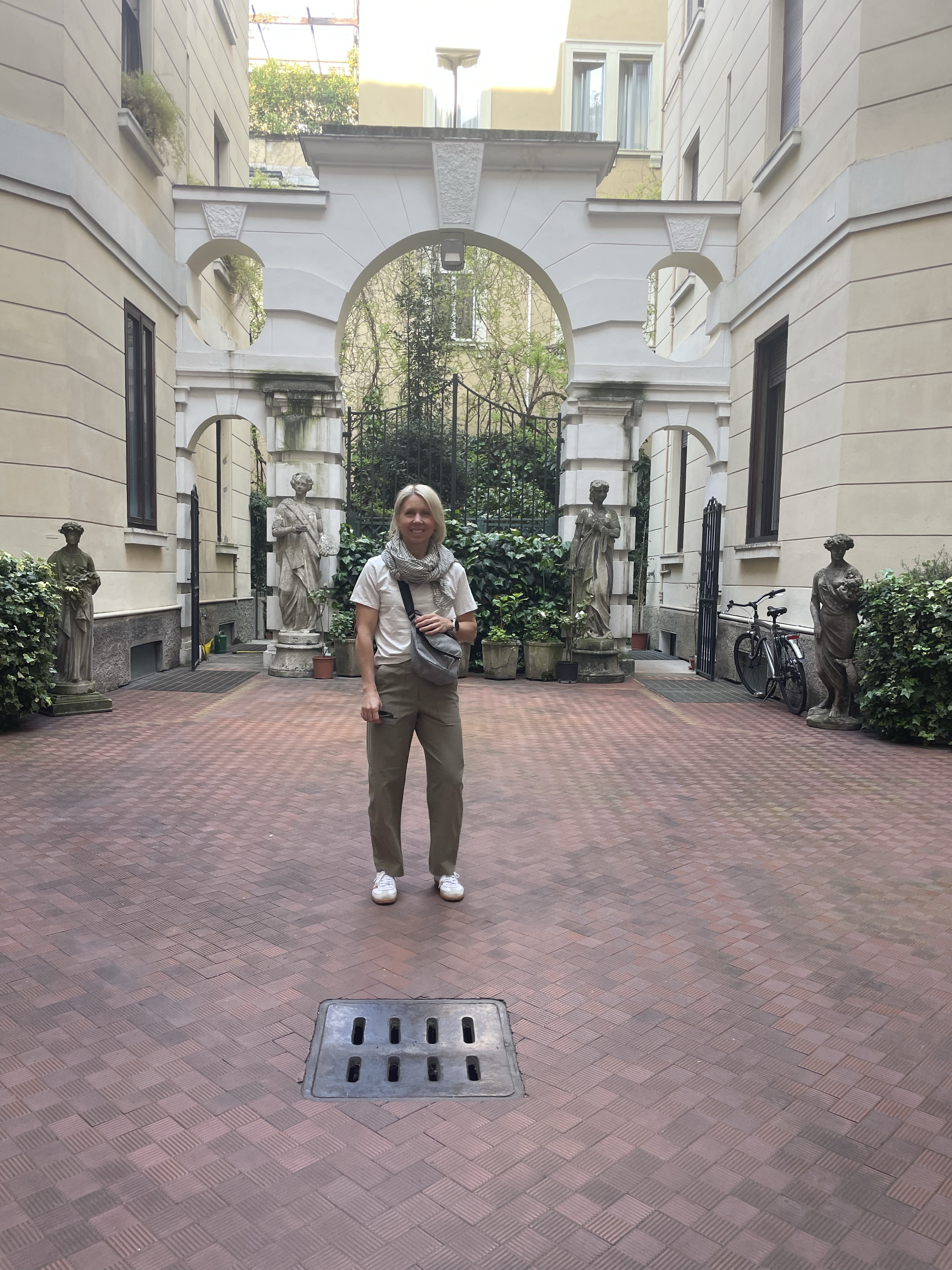 Barrel pants that feel like workout pants!

#LTKOver40 #LTKSummerEdit #LTKActive