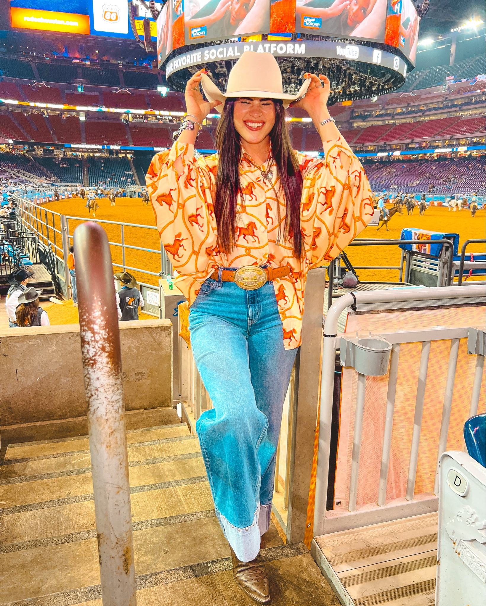 Rodeo day 1 in Cavender’s

Everything I have on is linked below with some additional good options. The necklace is not on the website yet but is by November Maker 

#LTKU #LTKootd #LTKFestival