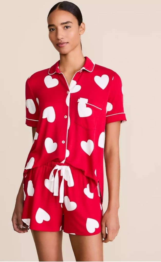 Valentine’s Day Gift Idea: Loft Heart Pajama Set 50% Off Now!

#LTKFindsUnder50 #LTKSaleAlert #LTKGiftGuide