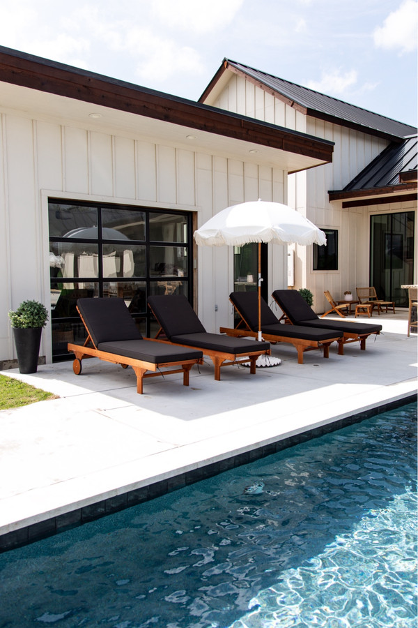 Outdoor loungers from Amazon!
