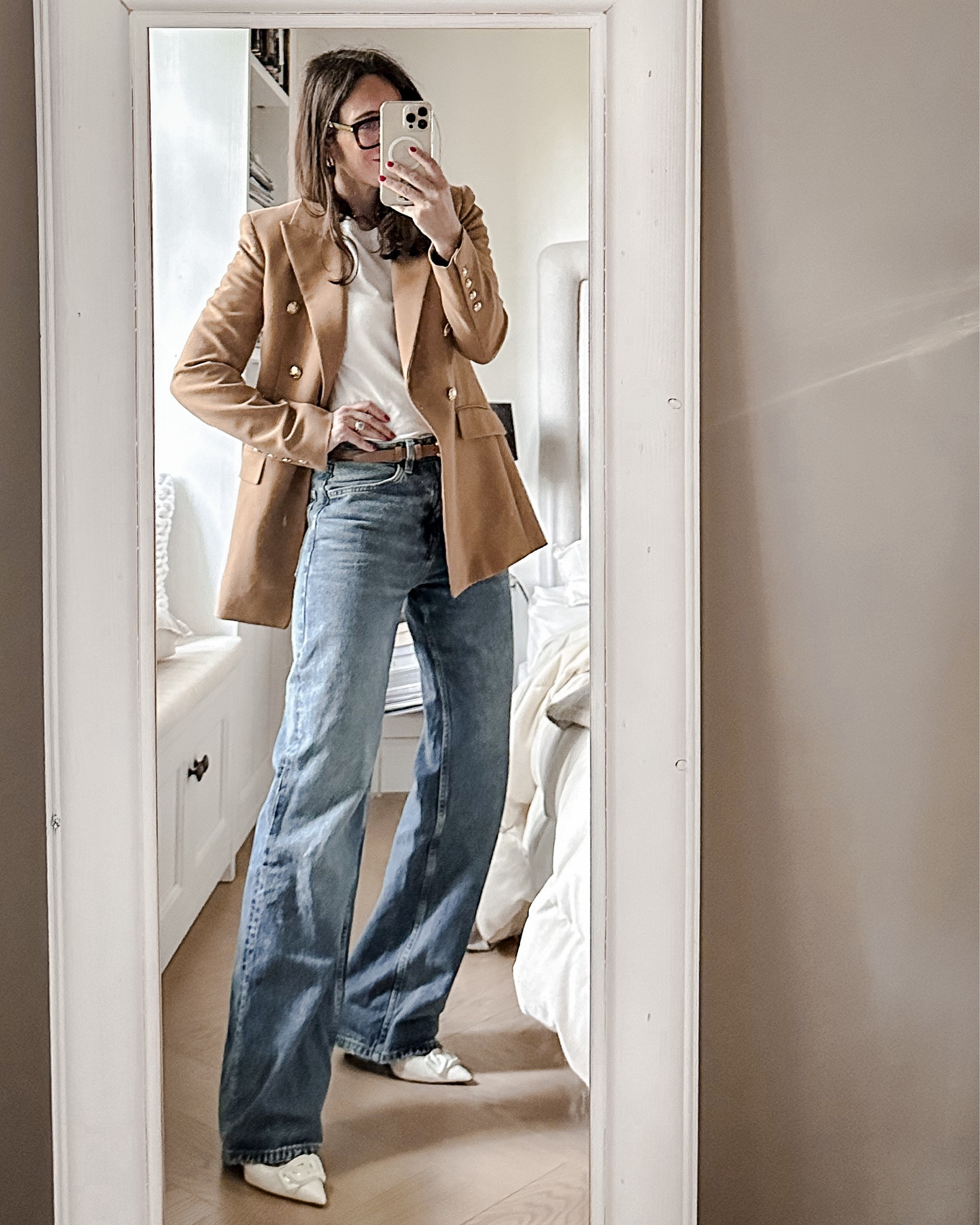 BASIC in denim and camel blazer 

#LTKworkwear #LTKover40 #LTKstyletip