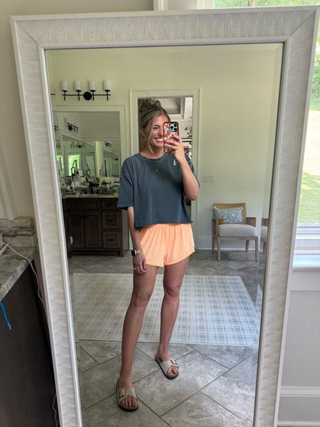 Outfit of the day! Shorts are so stretchy + comfy. The most beautiful peach creamsicle orange color. 🍑🍊 TTS - M
Comfy oversized cropped tee. TTS - M


#LTKActive #LTKFindsUnder50 #LTKFitness