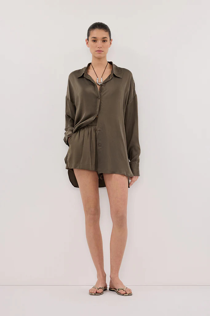 ISLA OLIVE SILK SHORT | DISSH