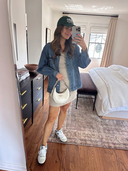 How I would style this dress for a casual spring 'fit. I'm wearing a size S in the dress & denim jacket. My sneakers fit TTS! 
