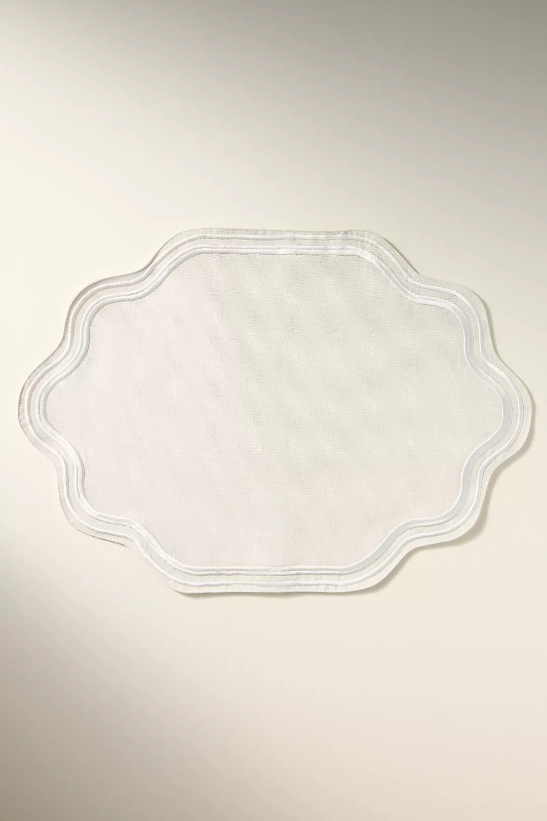 Madeline Embroidered Cotton Placemat | Anthropologie (UK)