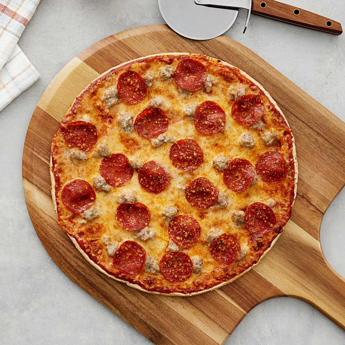 Imo's Pizza - Imo's Pizza - 8 Pack | Goldbelly