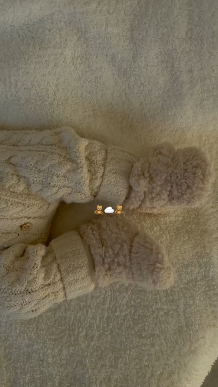 teddy bear season 🧸
•
Zara jumpsuit and mi loves hat not able to link ˙◠˙

#LTKkids #LTKfamily #LTKbaby