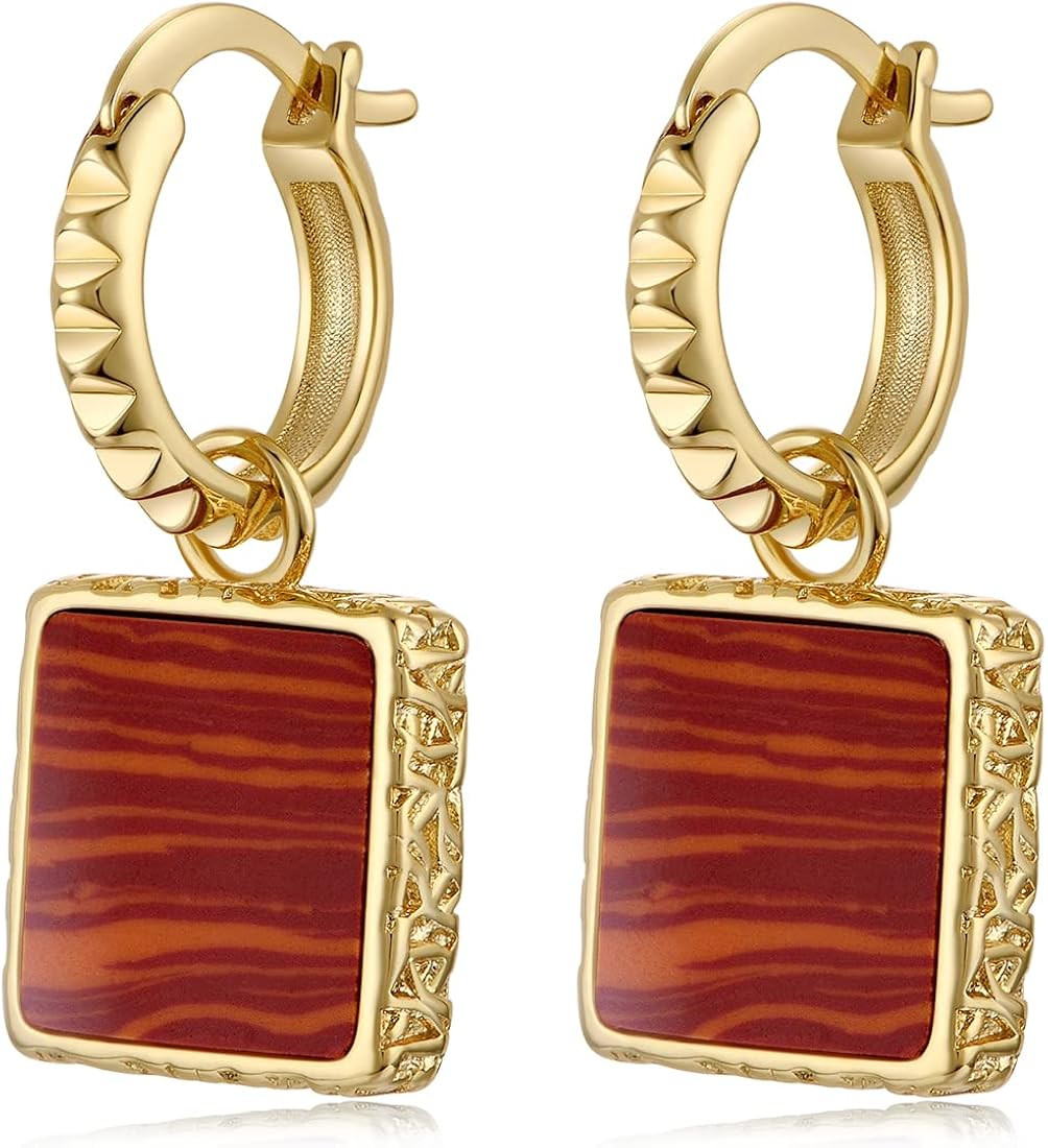 FRUMOS 18K Gold Plated Chunky Hoop Earrings for Women Fashion Thick Gold Hoops Set Jewelry for Bi... | Amazon (US)