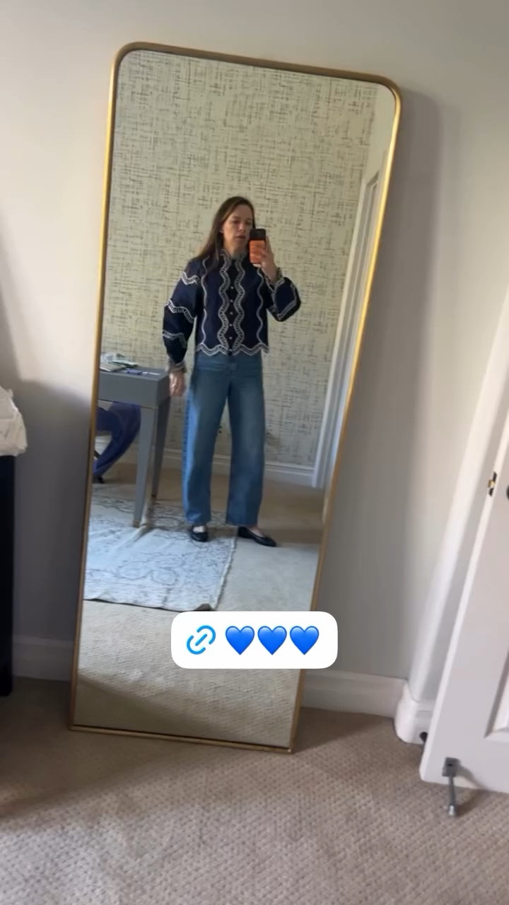 French girl style, French girl haul, work top, festival top, work top, barrrl jeans 

#LTKFestival #LTKMothersDay #LTKWorkwear