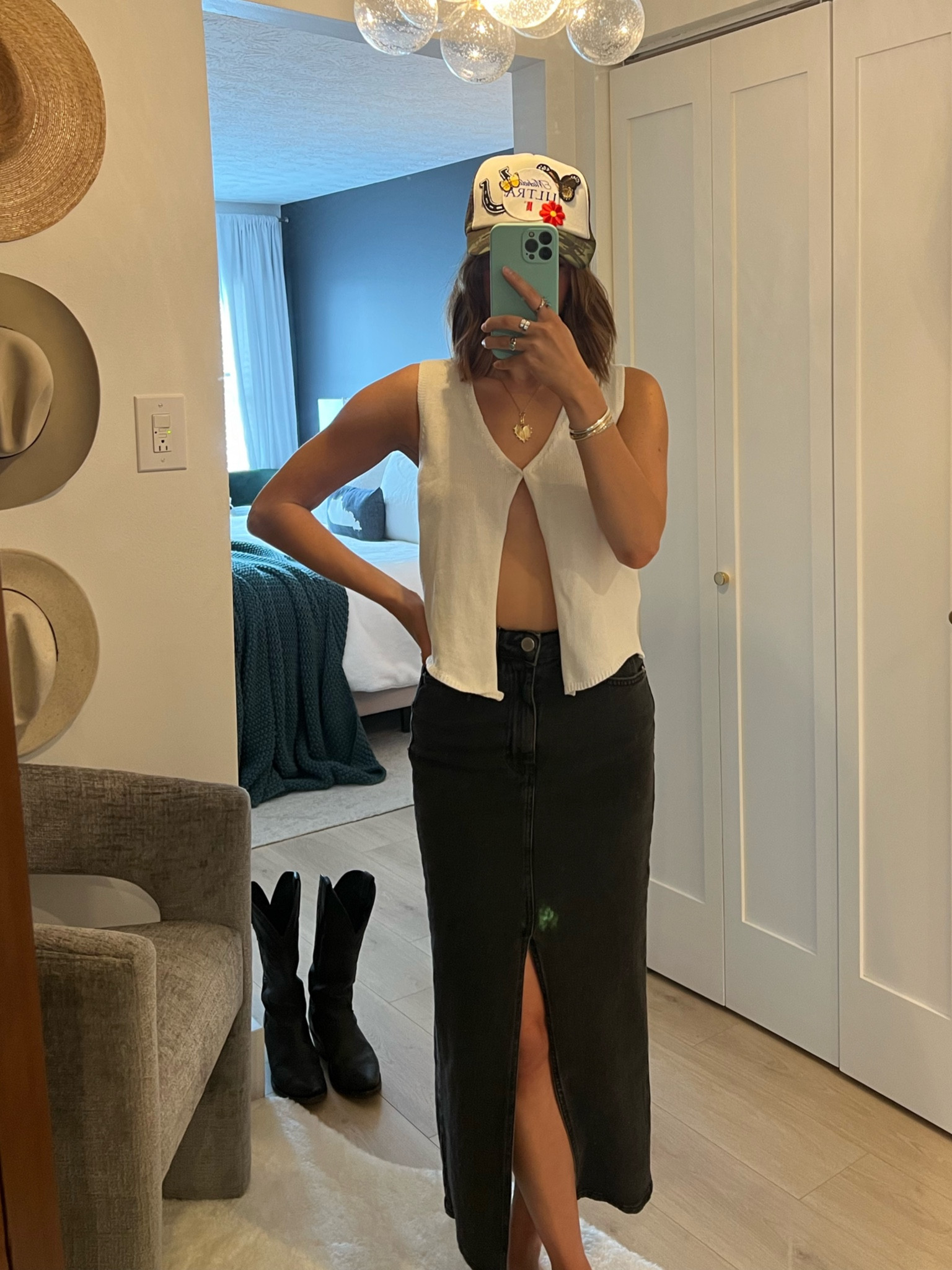 Country concert outfit 

Pull and Bear, Amazon, Tecovas, Country concert, country concert outfit 

#LTKtravel #LTKSeasonal #LTKFestival