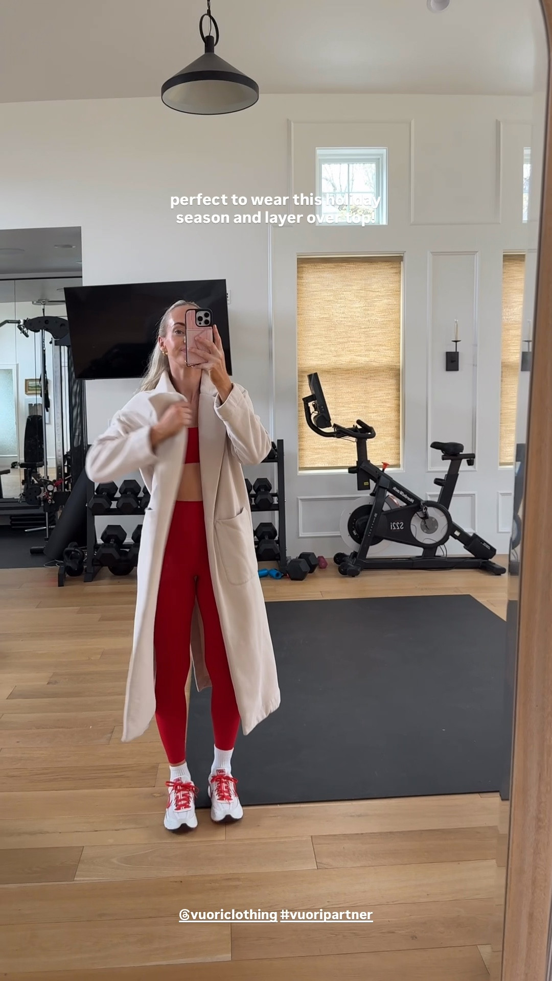  @vuoriclothing! #vuoripartner The Cherry color that just dropped is my FAVE! Wearing an XS in both. The perfect red!

#liketkit @shopltk

#LTKHoliday #LTKGiftGuide #LTKActive