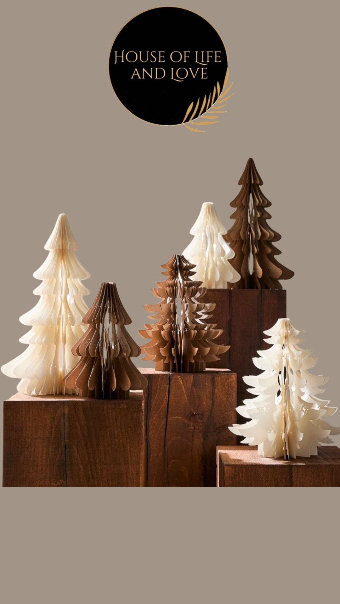 Holiday tree decor

#LTKHome #LTKSeasonal #LTKStyleTip